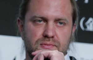 O diretor de ’47 Ronin ‘Ronin’, Carl Erik Rinsch, acusado de fraudar a Netflix