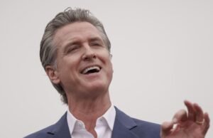 Newsom vai atrás de Trump no site de ‘amigos criminosos’ do presidente