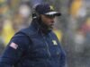 Michigan Fire Sherrone Moore por ‘relacionamento inapropriado’