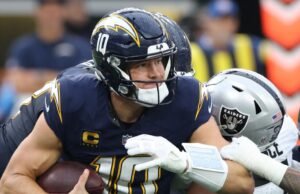 Chargers QB Justin Herbert está no dia a dia após passar por uma cirurgia na mão