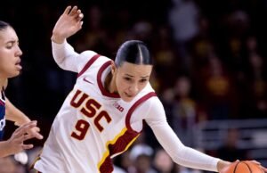 Nº 16 As mulheres da USC perderam em casa contra o Connecticut, o melhor classificado