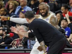 Lakers ‘recalibram’ após lesão de Austin Reaves, sequência de três derrotas consecutivas