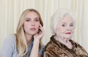 Scarlett Johansson e June Squibb na produção de ‘Eleanor, a Grande’
