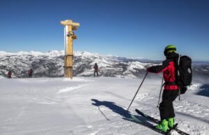 Dois patrulheiros de esqui foram pegos por uma avalanche em Mammoth Mountain
