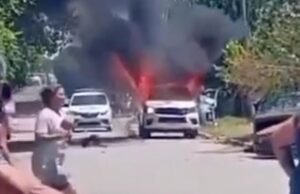 Assassinato e incidente de Cañuelas: família da vítima queima duas viaturas