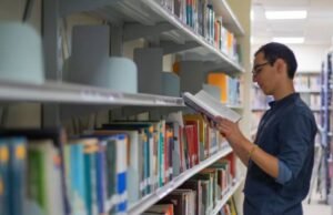 As autoridades demonstraram que a iniciativa promoverá a igualdade de acesso às oportunidades educativas, combinando apoio económico e orientação profissional para jovens a partir dos quinze anos, de acordo com a última atualização do objetivo oficial.