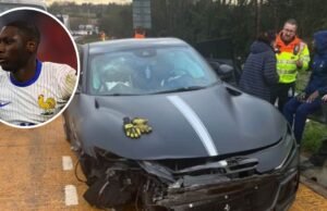 Ferrari de Randal Kolo Muani bate horas antes do jogo da Liga dos Campeões