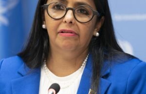 Delcy Rodríguez confirmou que a Venezuela “não aceita ordens” de nenhum jogador estrangeiro