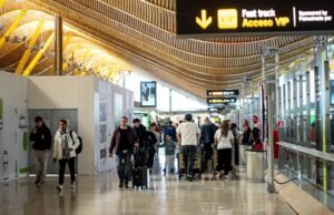 Aeroportos espanhóis vão operar 4.901 voos no novo ano, 7,5% a mais que no ano anterior