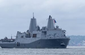 A Guarda Costeira dos EUA suspendeu a busca por sobreviventes de um ataque a um navio de cruzeiro no Pacífico