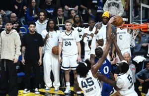 Contra quatro competidores e pura força: a incrível enterrada que foi indicada como melhor do ano na NBA