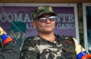 “É preocupante que o governo interprete os grupos armados como tráfico de drogas”, disse Pares, sobre a conferência de grupos ilegais que ‘Iván Mordisco’ quer organizar.