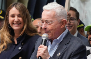 Paloma Valencia pede apoio em Pasto: “Ajude-me a conseguir mais votos para Uribe ser senador”