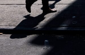 Um jovem colombiano foi assassinado nos Estados Unidos: sua namorada descreveu detalhadamente o ataque ao adolescente quando ele saía da escola.