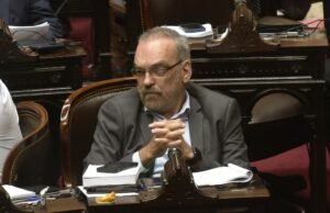Fernando Iglesias representará o país perante a União Europeia