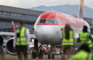 Eles procuram reforçar as penas para os passageiros que se comportam mal e já apresentaram uma petição ao Congresso Republicano.