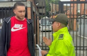 Alias Pulga, integrante do Los Chatas, caiu em Medellín: foi condenado por tráfico de drogas e está foragido desde 2023.