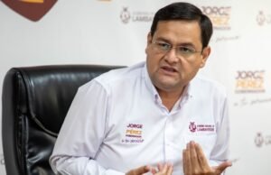 O governador de Lambayeque atacou José Jerí por não ter evitado a chuva e pediu-lhe que renunciasse: “Se não pode, vá embora”