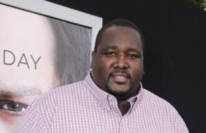 Estrela de ‘Blind Side’ está em suporte de vida, mas está melhorando, dizem relatórios