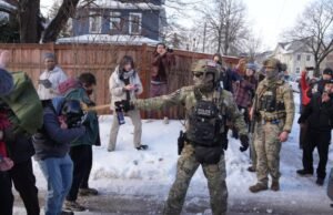 Motorista de Minneapolis morto por oficiais do ICE na última operação de imigração
