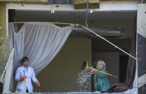 Zelensky atuou como chefe da defesa da Ucrânia antes das negociações em Paris
