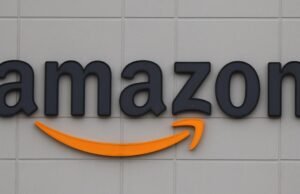 Por que a Amazon lista produtos de vendedores que não concordaram em vender em sua plataforma?