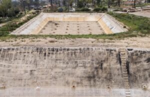 Após o incêndio, a empresa de água de Altadena, duramente atingida, lutou para se manter à tona
