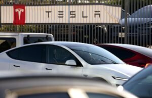 O orçamento de Newsom inclui US$ 200 milhões para compensar o subsídio de EV cancelado por Trump, entre outros itens relacionados ao clima.