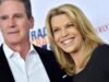 Vanna White, namorado de longa data de John Donaldson, é casado
