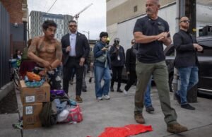 A crise do Skid Row é culpa dos democratas, diz o candidato republicano ao governo, Chad Bianco