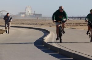 A batalha pela vida assistida em Santa Monica está acirrada