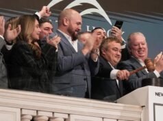 Wall Street despencou quando Trump ameaçou países europeus com tarifas sobre a Groenlândia