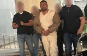 Homem acusado de assassinato em OC em 2017 é libertado após 8 anos de fuga