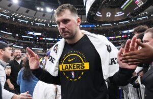 Luka Doncic machucou a perna esquerda após deixar Cleveland