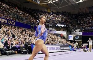 Calouros de ginástica da UCLA aprendem com Jordan Chiles e competem