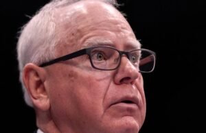 O candidato democrata a vice-presidente de 2024, Tim Walz, desiste da candidatura ao terceiro mandato como governador de Minnesota