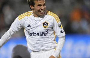 A estrela do Galaxy Riqui Puig pode perder a segunda temporada após passar por uma cirurgia no joelho