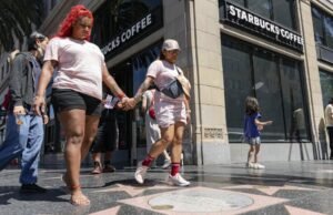 As fortes vendas da Starbucks estão confiantes em um retorno