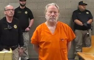 Timothy Busfield está enfrentando novas acusações de agressão sexual depois que o ator compareceu ao tribunal
