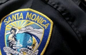 Uma mulher foi presa na UCLA depois que um bebê ficou gravemente ferido em um quarto de Santa Monica, disse a polícia.