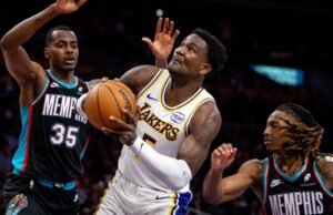 Por que o Lakers derrotou Deandre Ayton na vitória sobre o Grizzlies