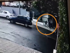 O vídeo revela o momento exato do ataque do assassino ao empresário Gustavo Andrés Aponte e seus associados no norte de Bogotá