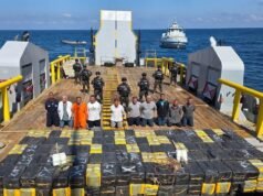 O governo de El Salvador relata uma apreensão recorde de drogas em uma operação no mar