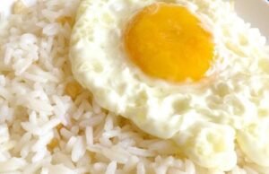 Por que o arroz com ovos oferece os mesmos benefícios proteicos que a carne vermelha, dizem os especialistas