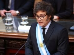 O governo enviou as reformas trabalhistas ao parlamento e está acelerando a aprovação antes do discurso de Milei em 1º de março.