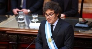 O governo enviou as reformas trabalhistas ao parlamento e está acelerando a aprovação antes do discurso de Milei em 1º de março.