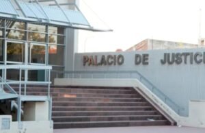Um homem foi condenado a 17 anos de prisão por distribuir pornografia infantil