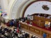 Parlamento da Venezuela aprova por unanimidade lei de anistia proposta por Delcy Rodríguez