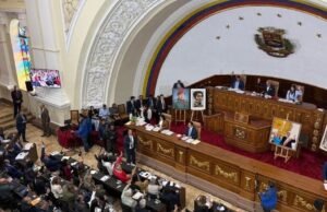 Parlamento da Venezuela aprova por unanimidade lei de anistia proposta por Delcy Rodríguez