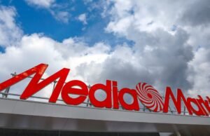 Um funcionário da MediaMarkt conseguiu declarar em tribunal que as revistas diárias às suas malas eram ilegais e foi multado em 7.251 euros